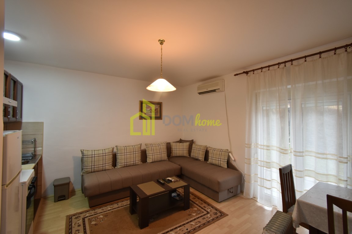 Garsonjera 27m2, Malo Brdo